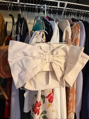 NWT Anthropologie Cream Bow Crop Strapless Top